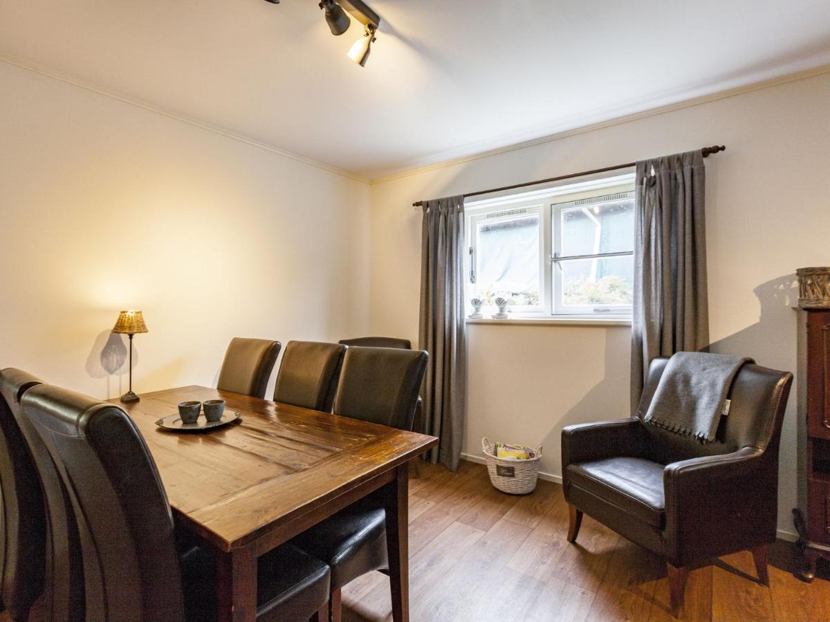 Charming Holiday Home near Beach in Meliskerke Eksteriør bilde