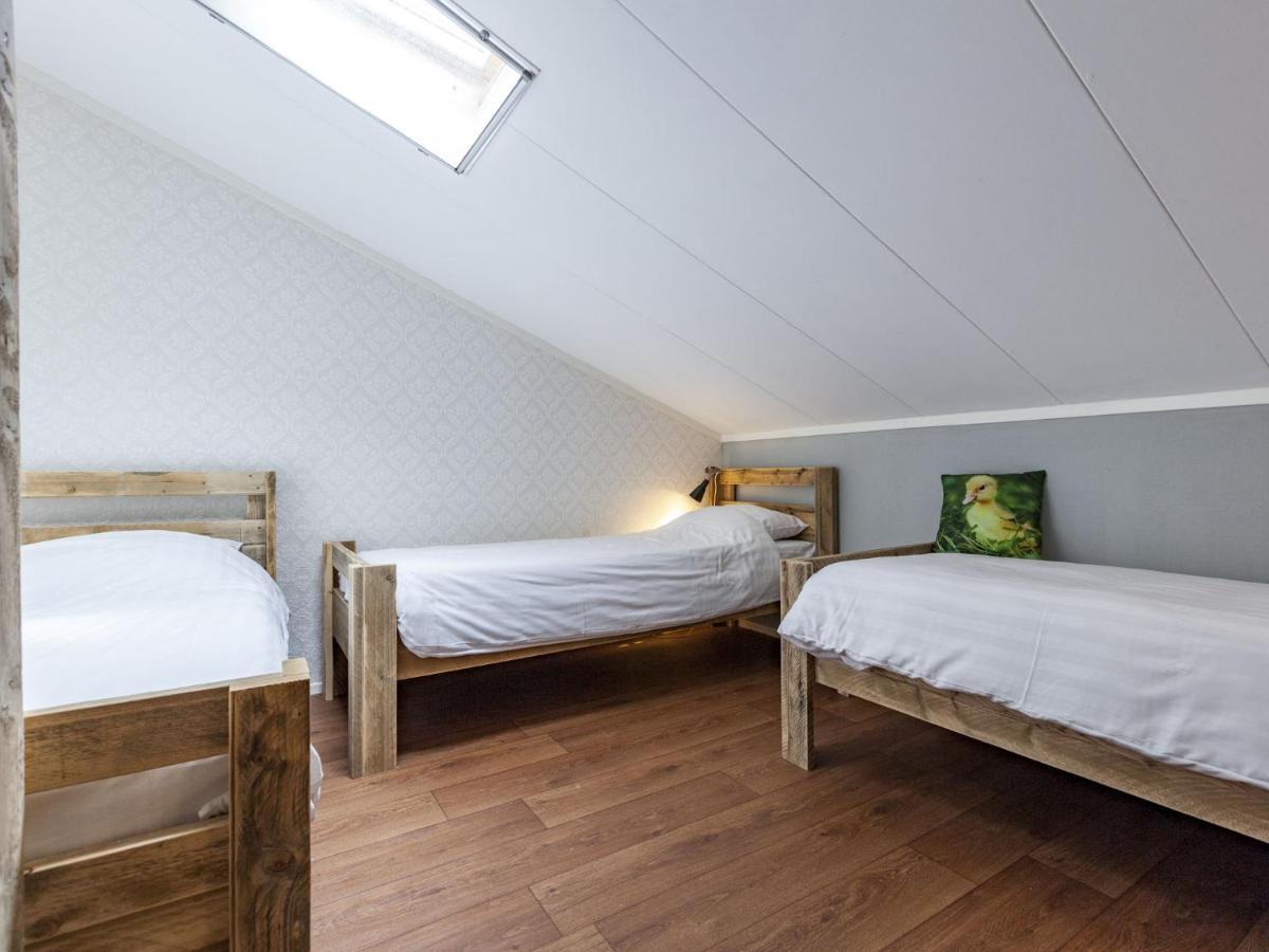 Charming Holiday Home near Beach in Meliskerke Eksteriør bilde